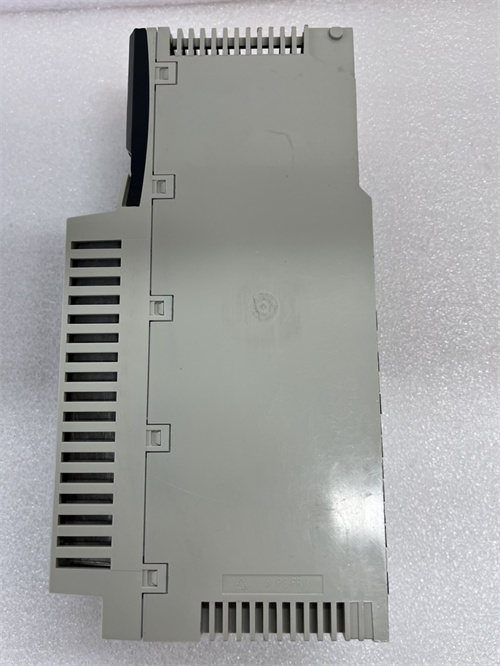 SCHNEIDER 140CPU65150 — изображение 2